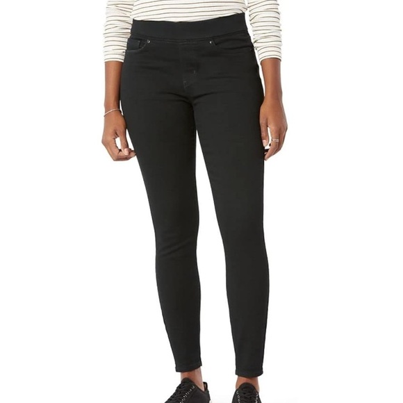 Levi's Denim - Levi's Women's Pull-On Skinny Jeans Black